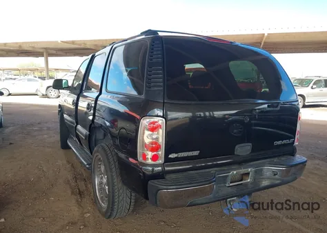 2003 Chevrolet Tahoe Ls z USA, uszkodzony, nr VIN 1GNEC13T83J135676